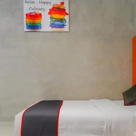 Super Oyo Collection O 31 The Batik Bed And Coffee Bandung Otel Dış mekan fotoğraf