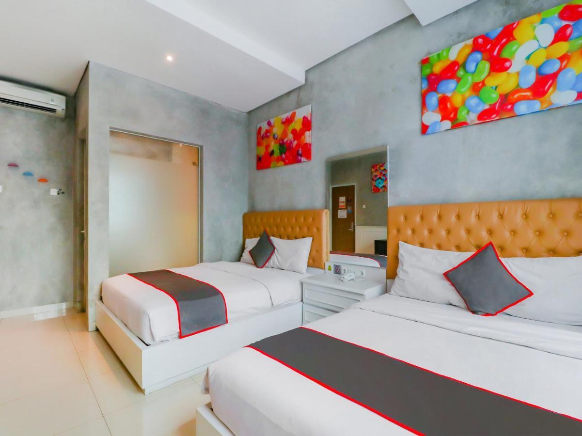 Super Oyo Collection O 31 The Batik Bed And Coffee Bandung Otel Dış mekan fotoğraf